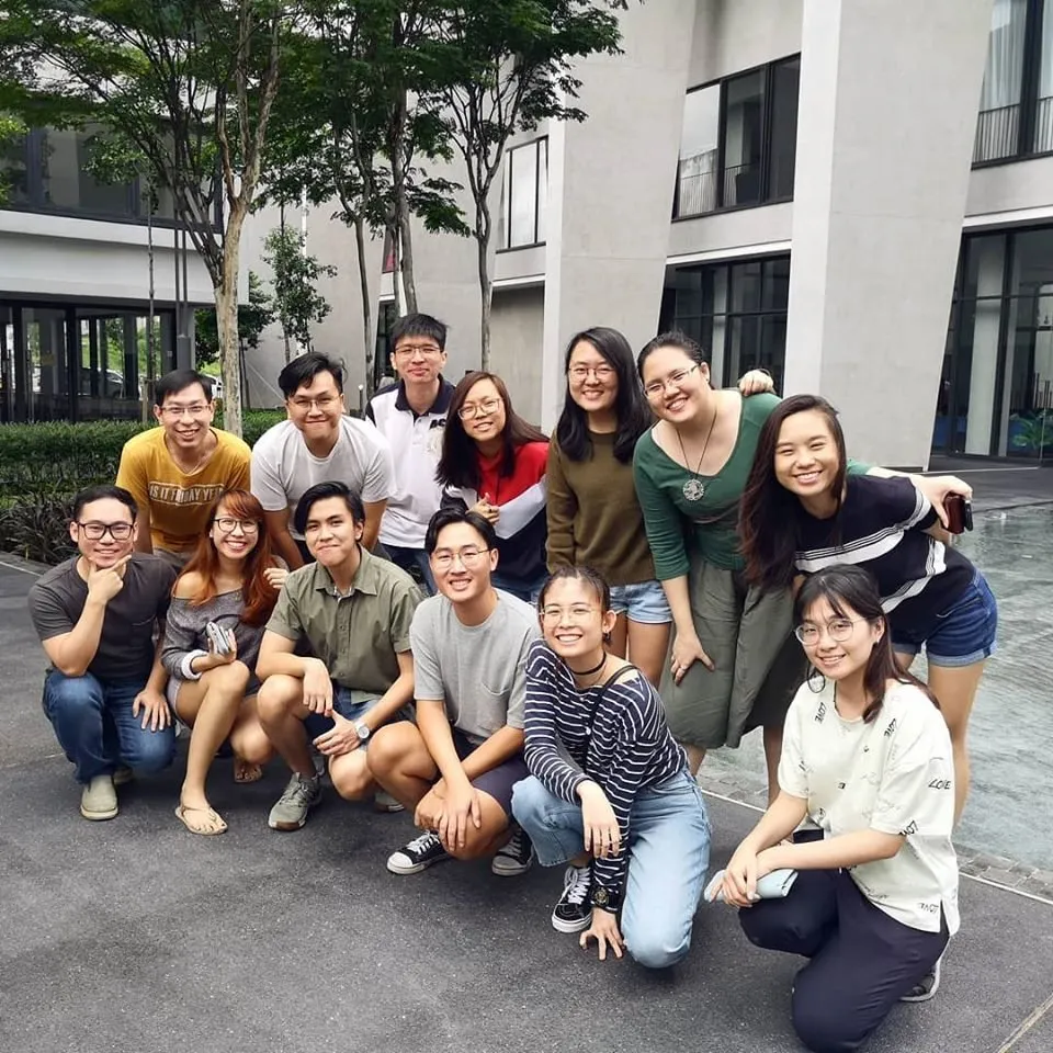 Image may contain: 13 people, including Isaac Tan, Jonathan Khoo, Carissa Yys, Caleb Lee, WC Khor, Fisher Rx, Stephanie Ling, Xyuen Mun, Law Kim Ying and Lau Pei Ying, people smiling, people sitting and outdoor