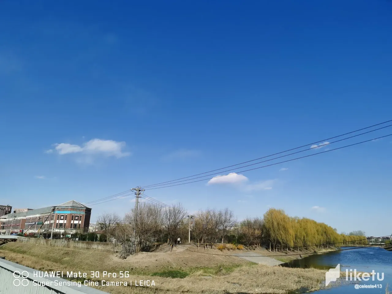 sm9xJznvZHUsVr5x_1361743260484_.pic_hd.webp