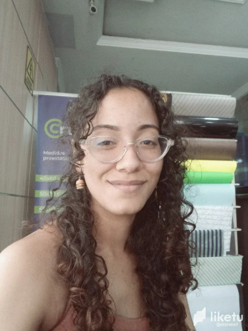 KsBkx4Y4qY7OzP1q_4958744093937216716_1.webp