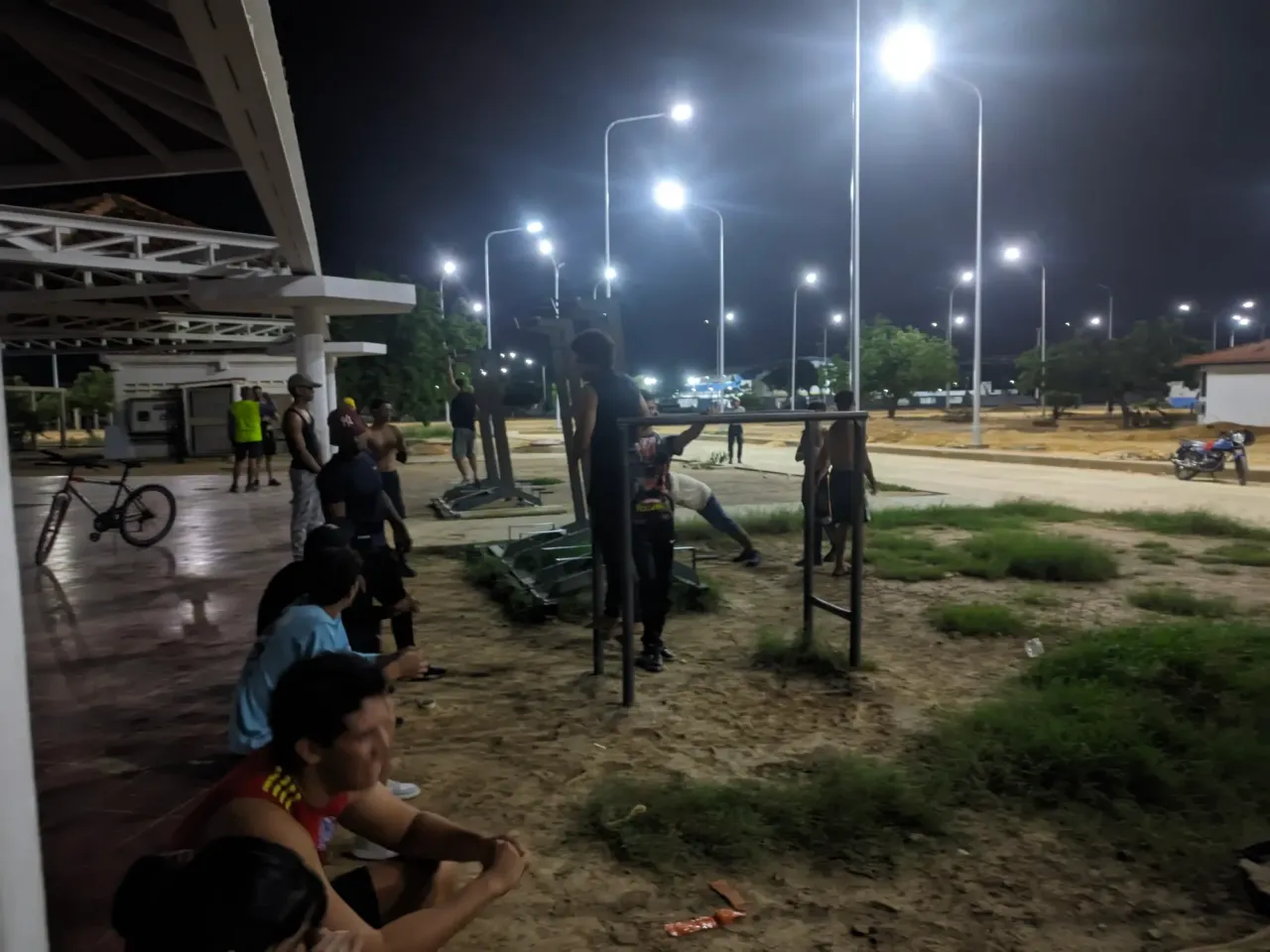 NyIQBHv5EORbCi5a_PXL_20241119_185858427.webp