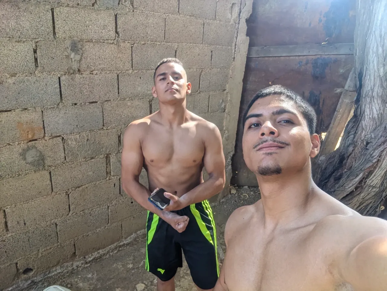 OHjiBS2zeKBvxa8C_PXL_20250401_161222067.webp