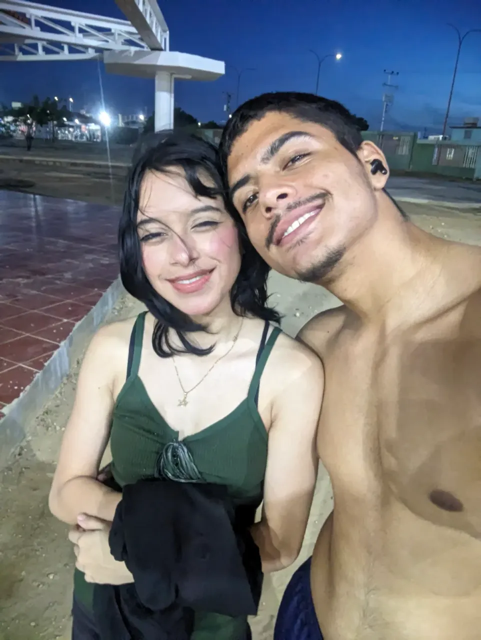 dXMGLjQAHgLjXHrj_PXL_20241126_184249576.webp