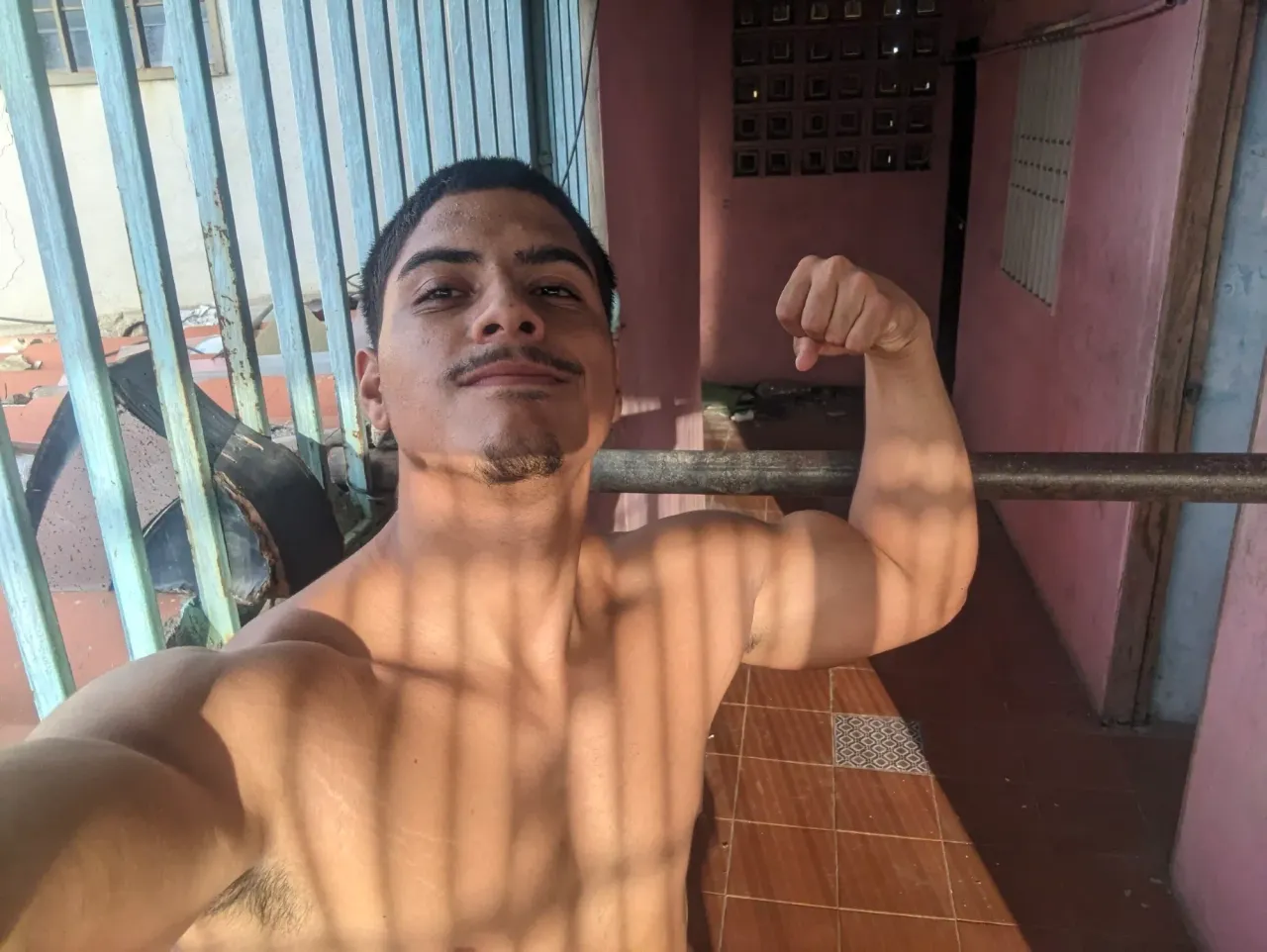 ualmMu6yvyscDUF7_PXL_20250429_174952386.webp