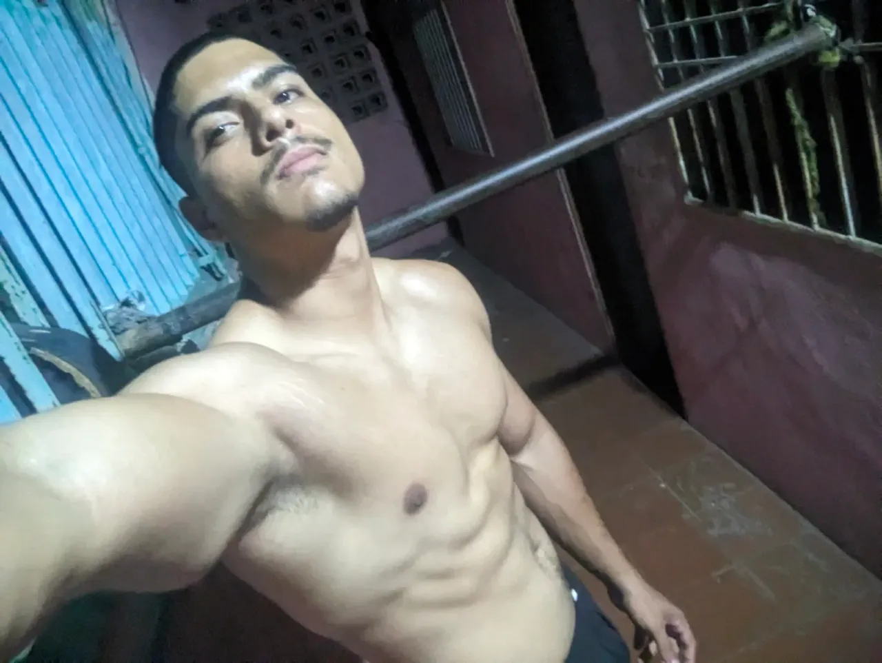 z2P4SemyD3KVJ3N9_PXL_20250806_202631385.webp
