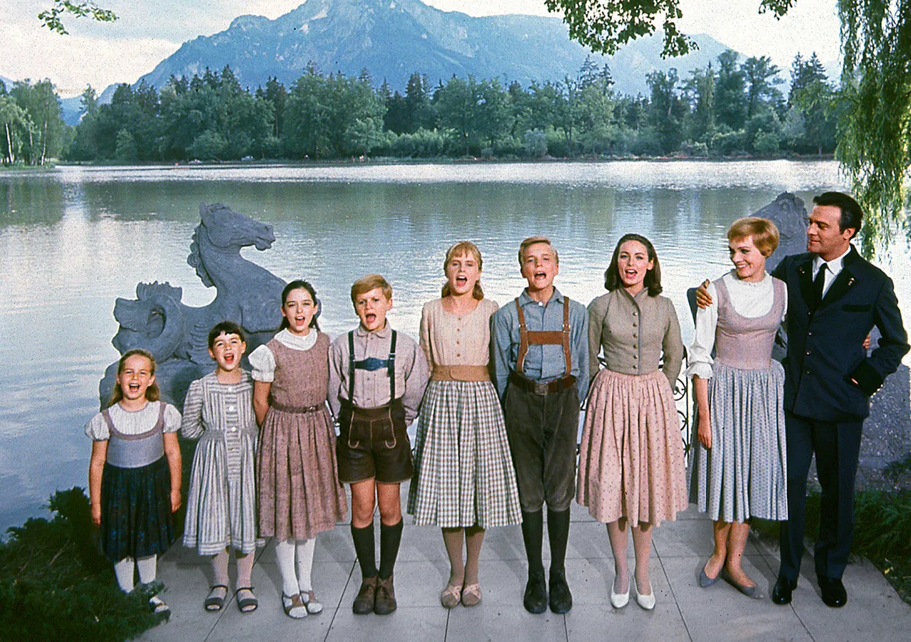 54e4ad718d77134d68d3dacd_ss10-sound-of-music-vf.jpg