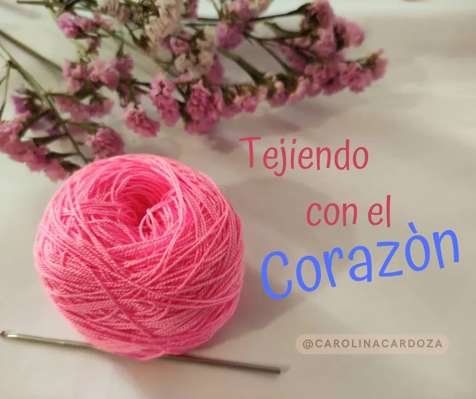 Post de facebook de maquillaje anuncio tienda online aesthetic morado (5).png