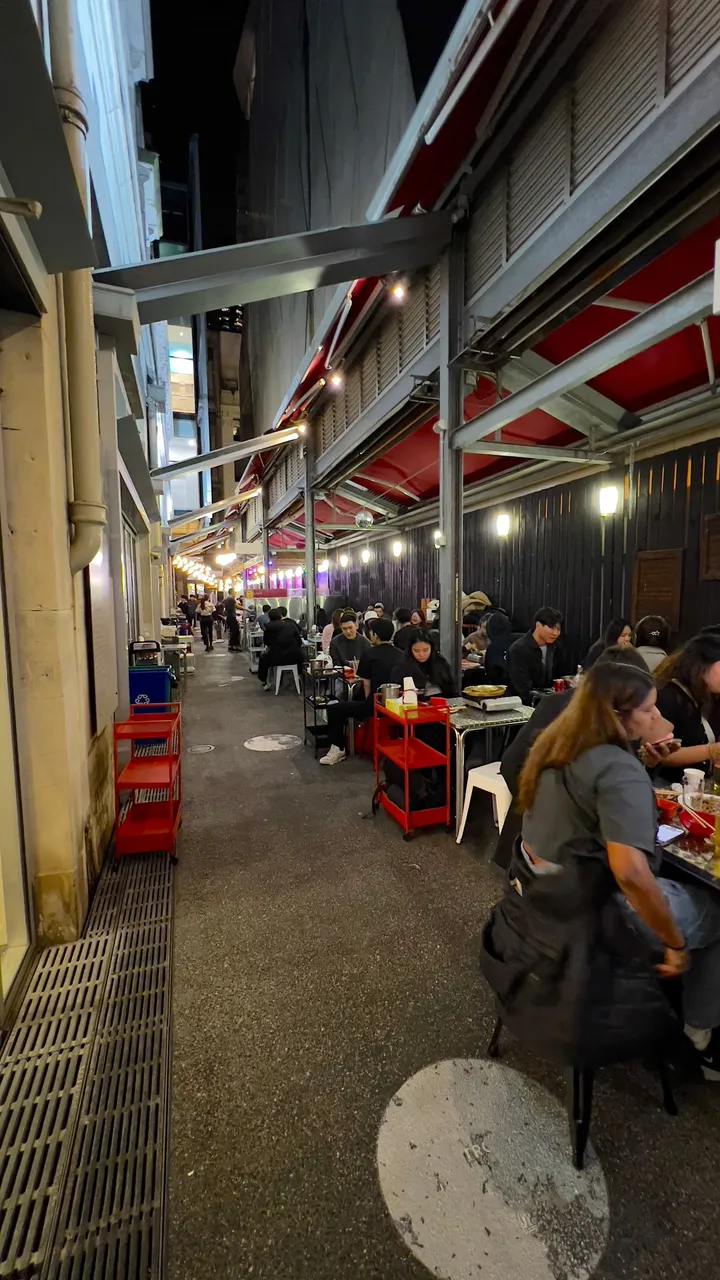 FOOD LANEWAY.jpg