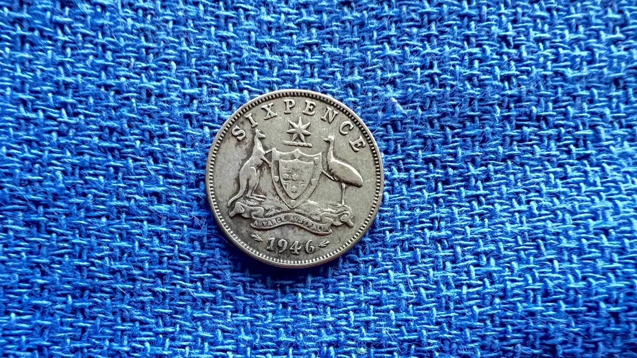 1946 AUSTRALIAN SIXPENCE- FRONT.JPG