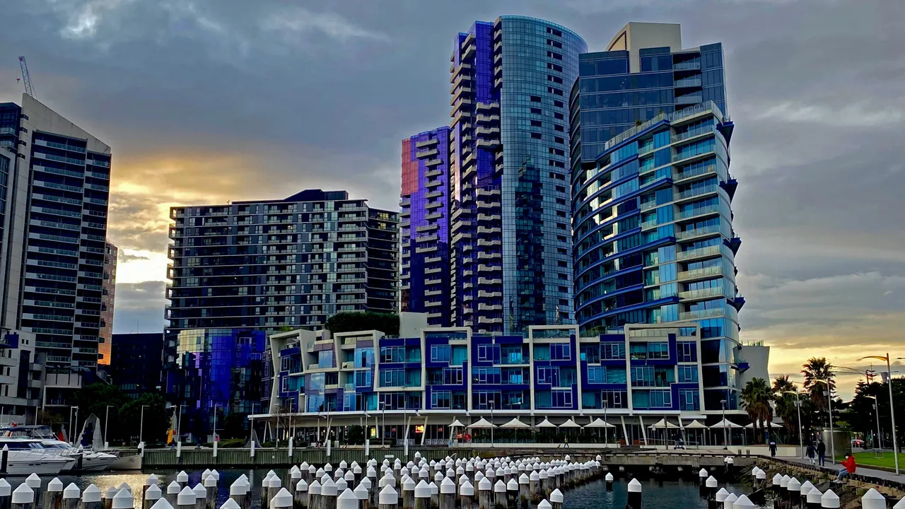 DOCKLANDS18.png