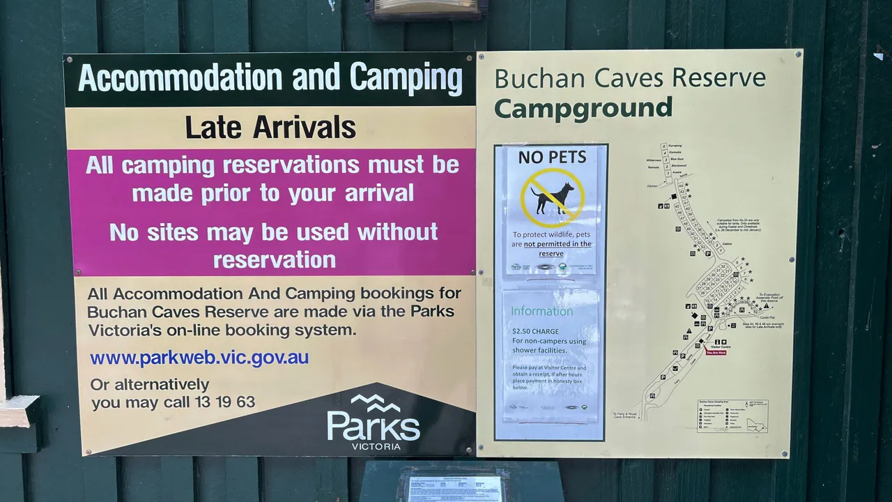 CAMPING SIGN.png