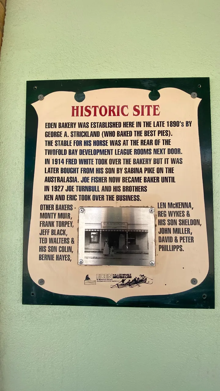 historic sign2.jpg