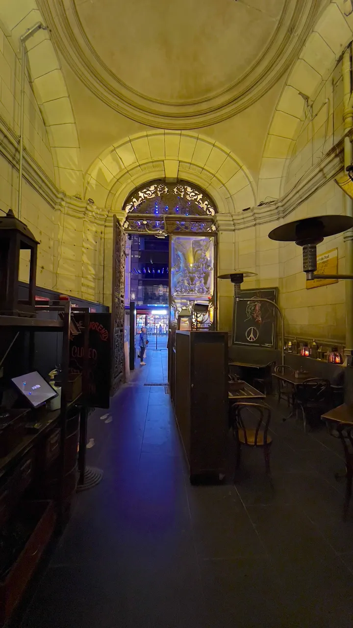 FOOD LANEWAY 4.jpg