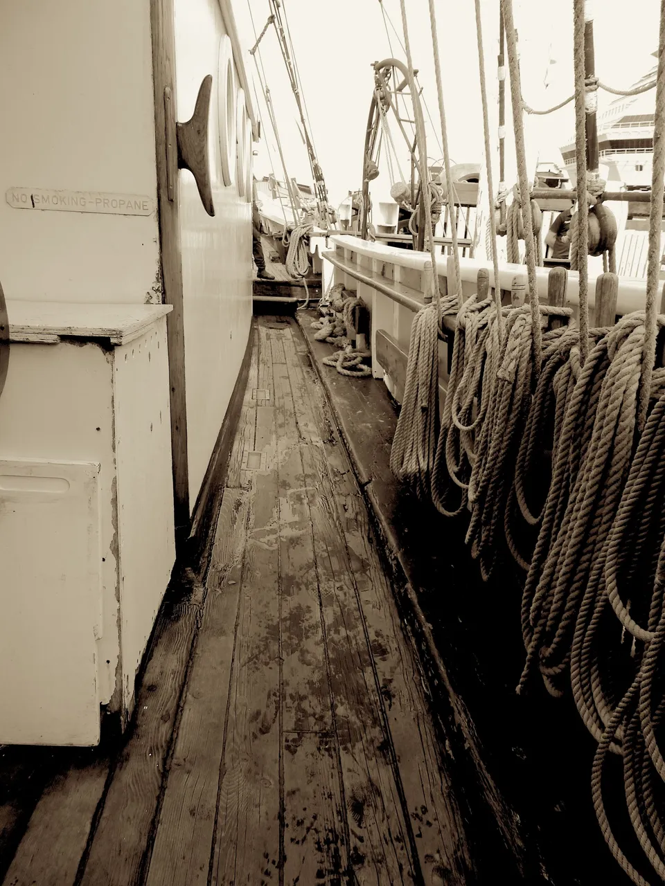 STARBOARD.JPG