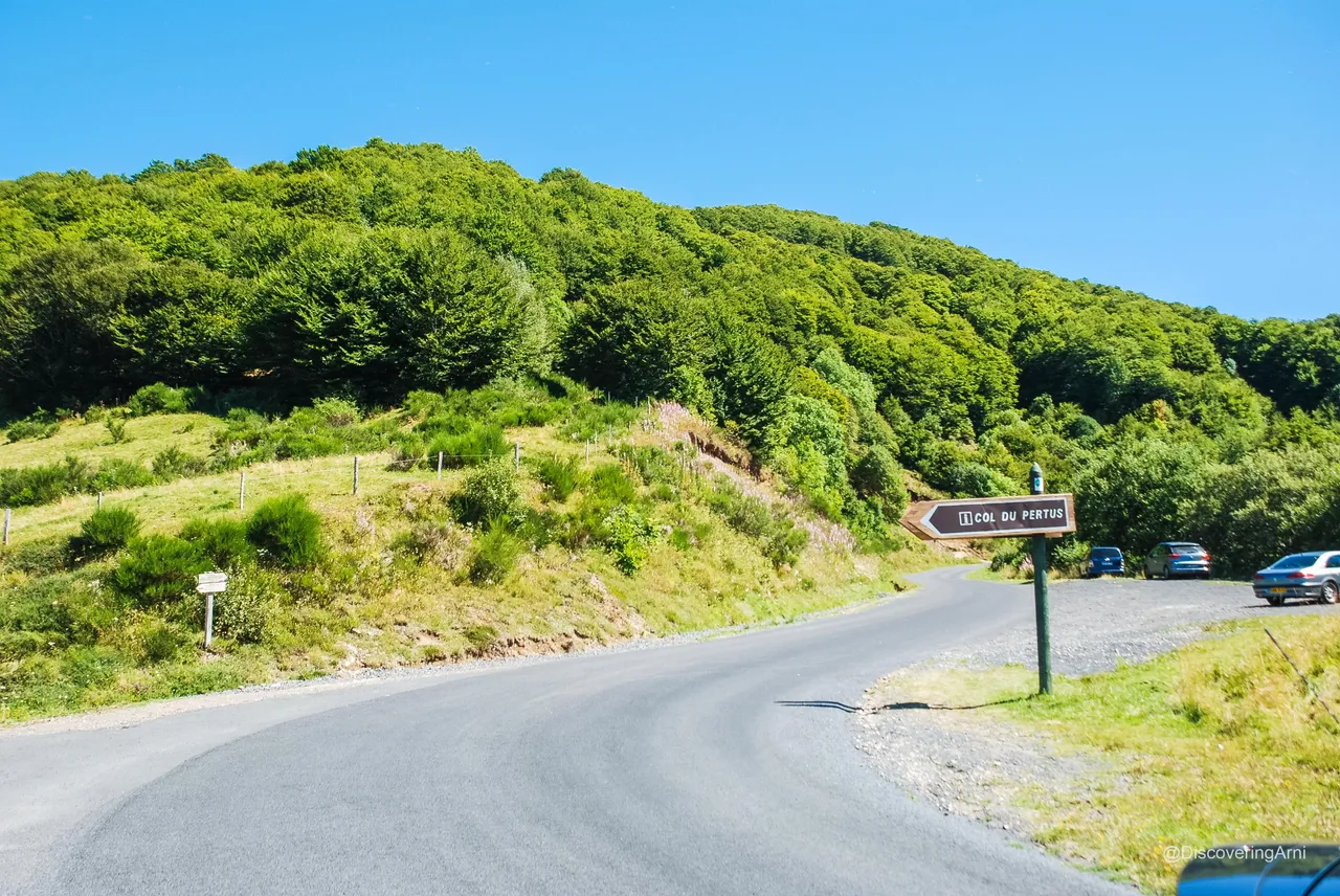 Col Du Pertus - Mounts of Cantal mountain pass