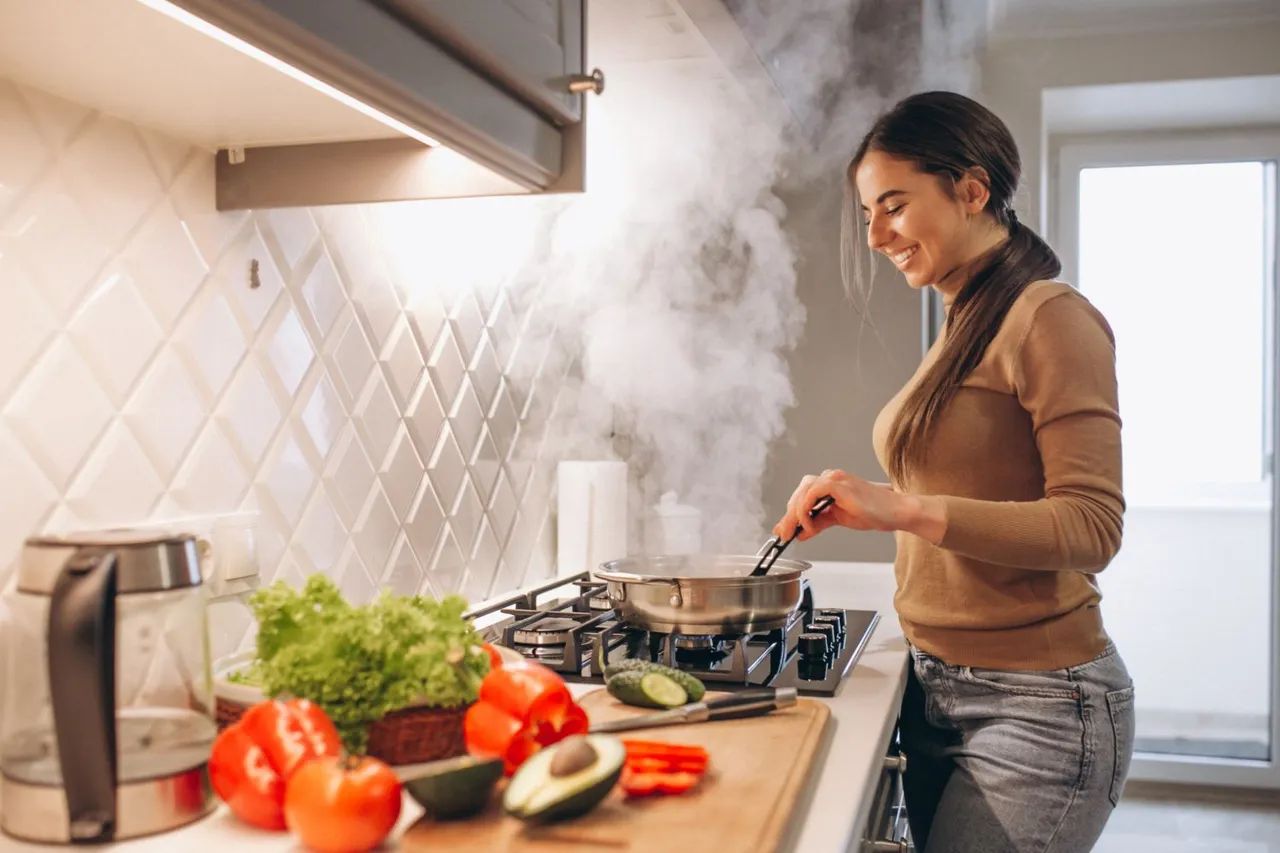 woman-cooking-kitchen.jpg