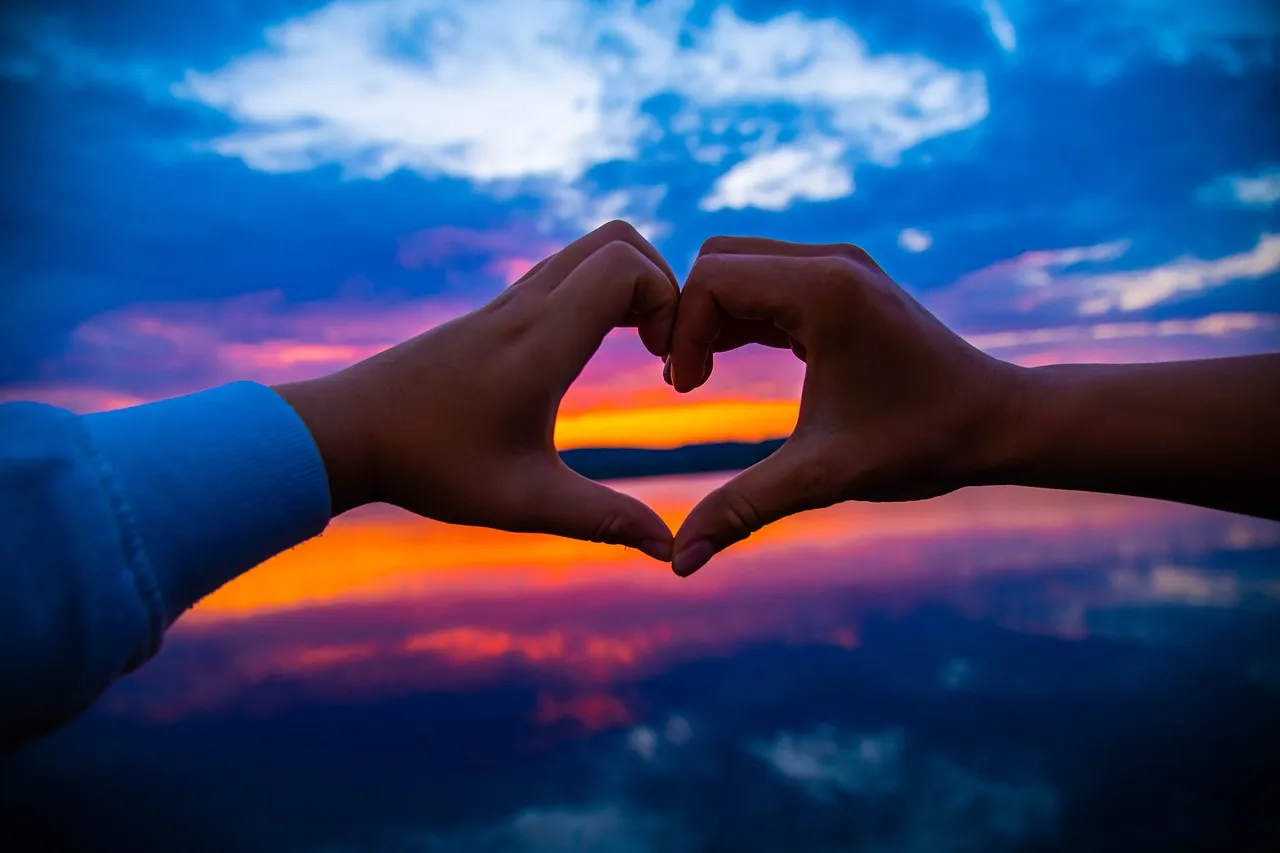 heart-5511427_1280.jpg