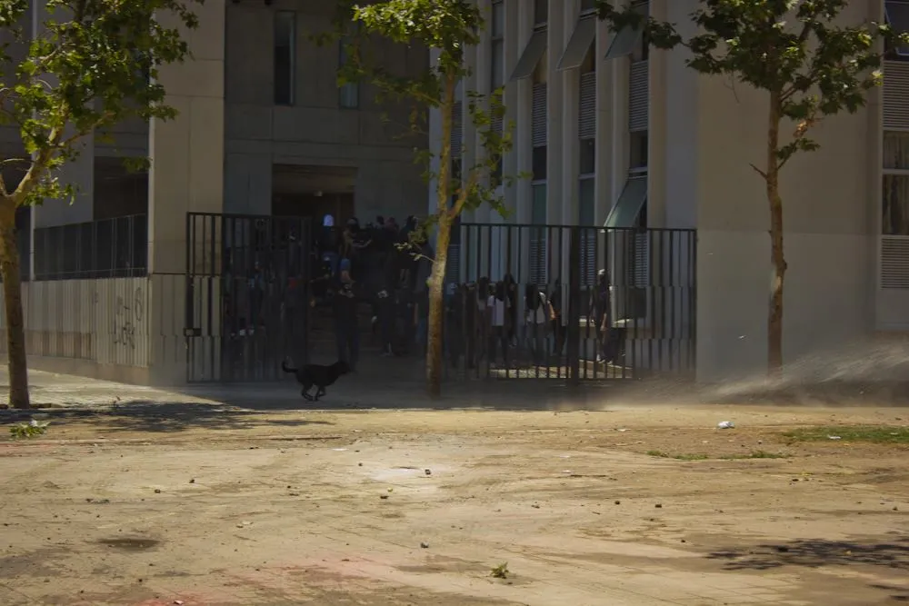 Students clash with carabineros in Santiago 05