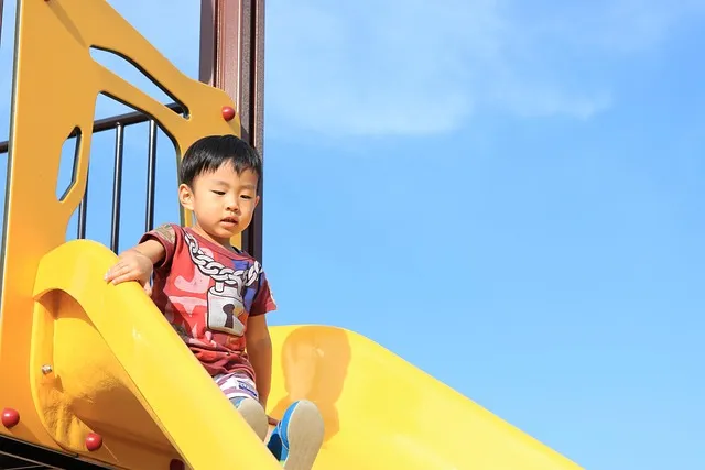 Pixabay-asparacelery-playground-slide-child-2382932_640.jpg