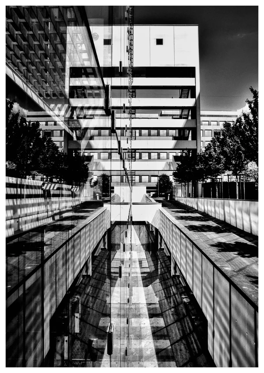 #212 Schweiz Zürich Oerlikon Zürich Oerlikon _DSC0088-02.jpeg