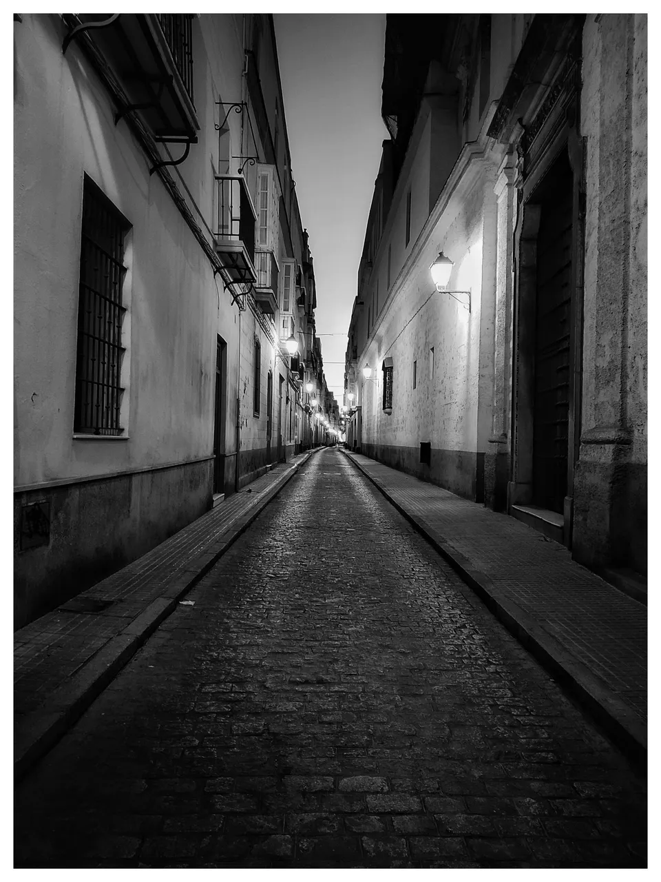 p_bw_1669412335478-02.jpeg