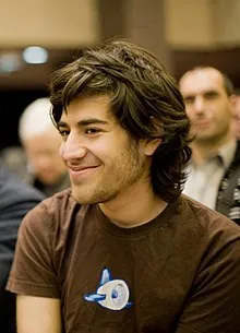 220px-Aaron_Swartz_profile.jpg