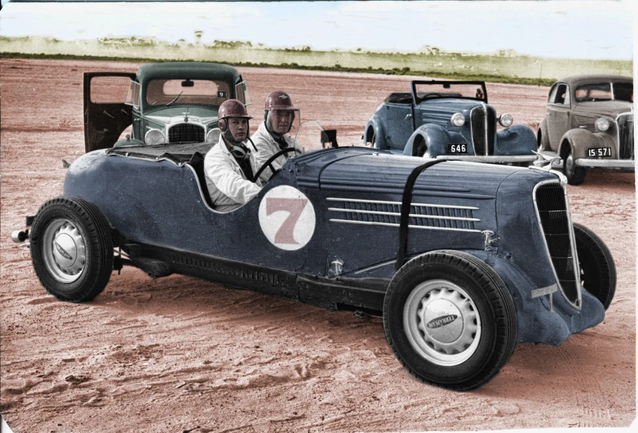 1938 Terraplane Dowerin 1938 _08 dramatic.jpg