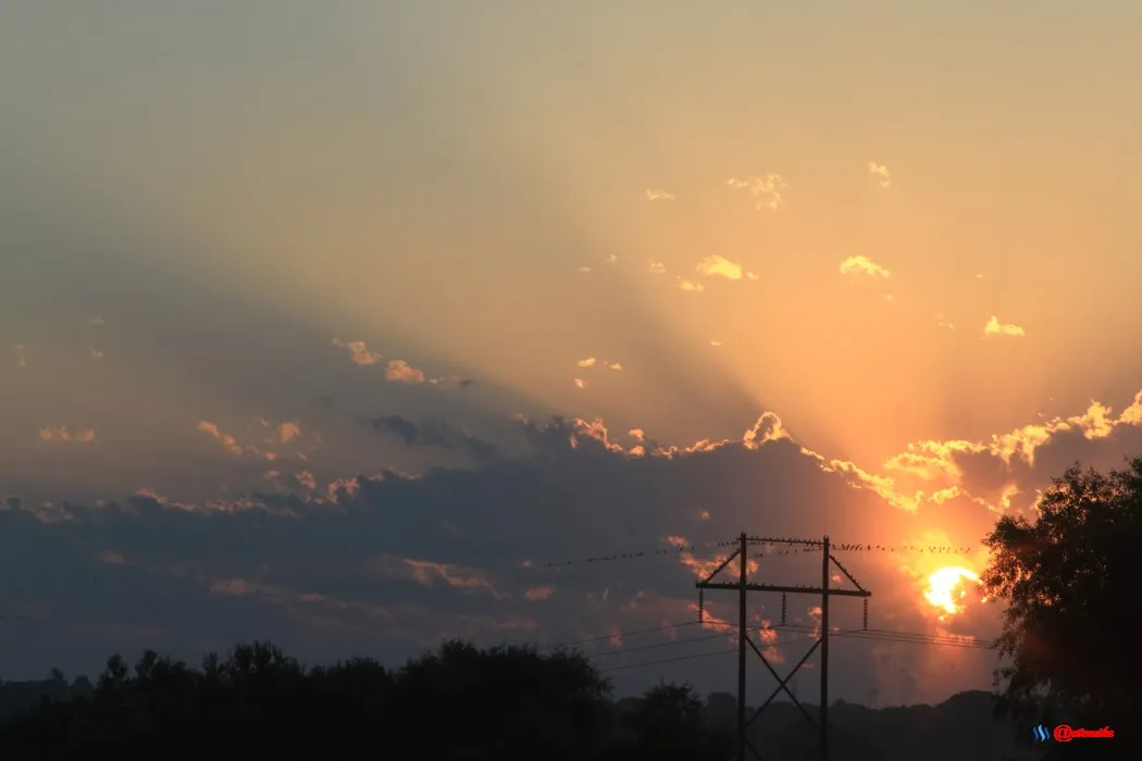 sunrise dawn morning clouds colorful landscape skyscape SR0297.JPG