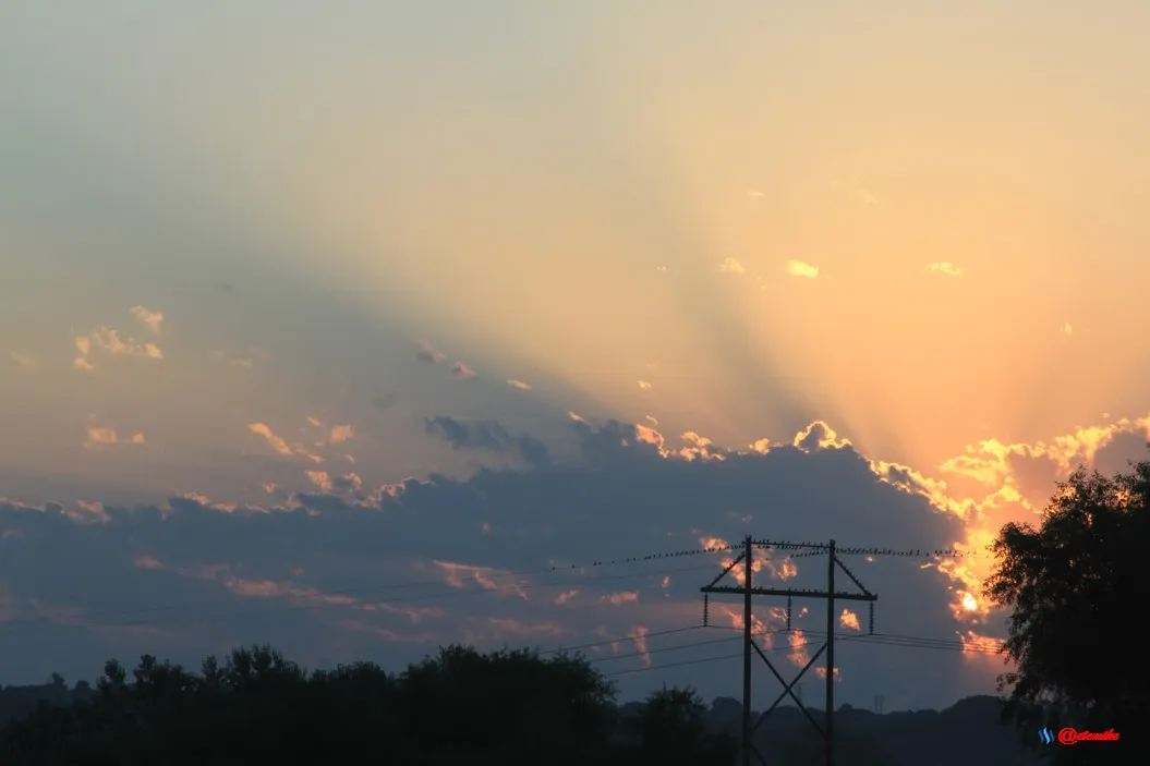 sunrise dawn morning clouds colorful landscape skyscape SR0290.JPG