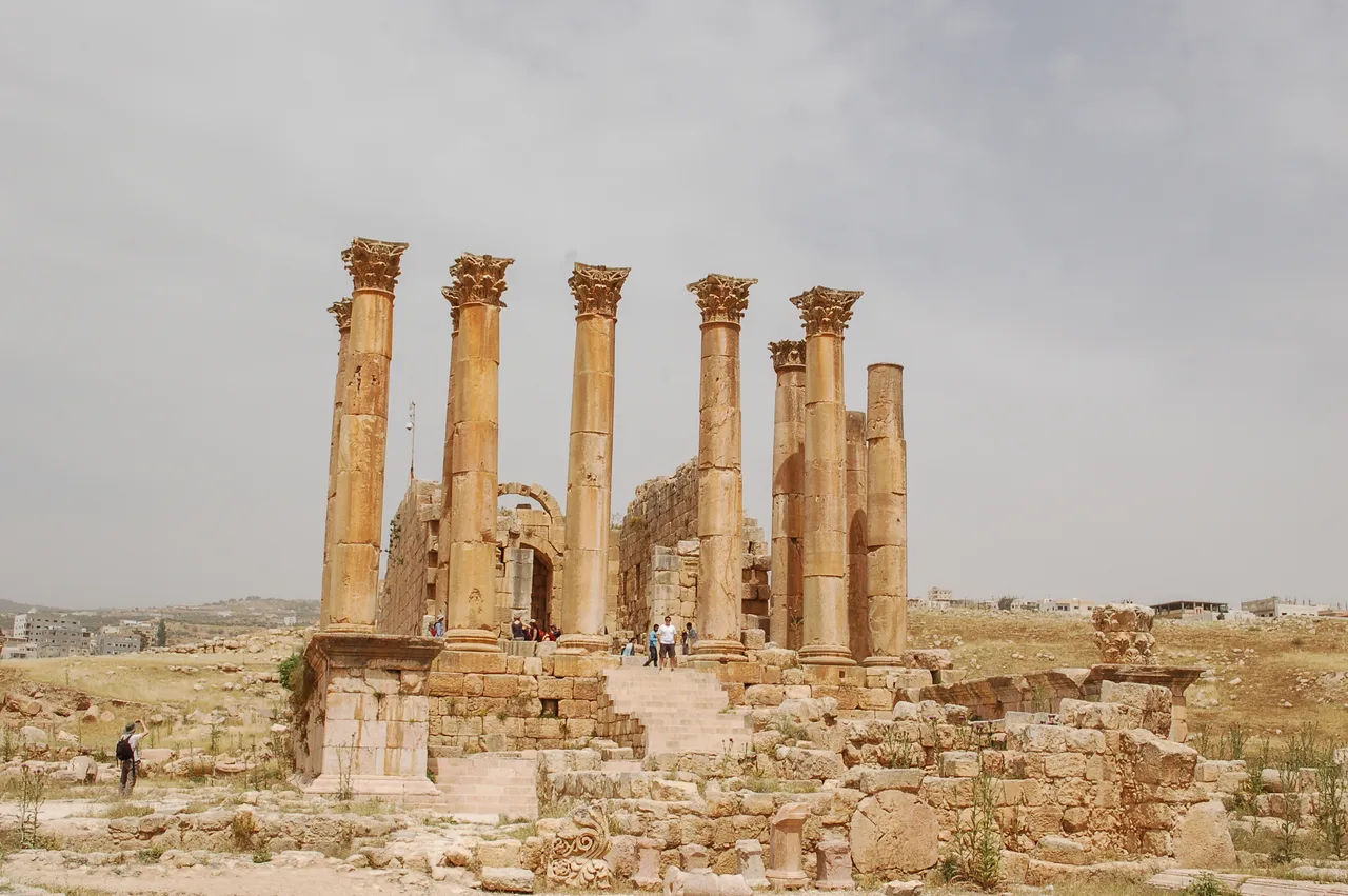 jer208.jpg