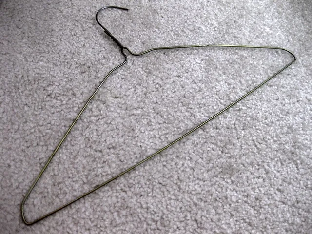 hanger.JPG