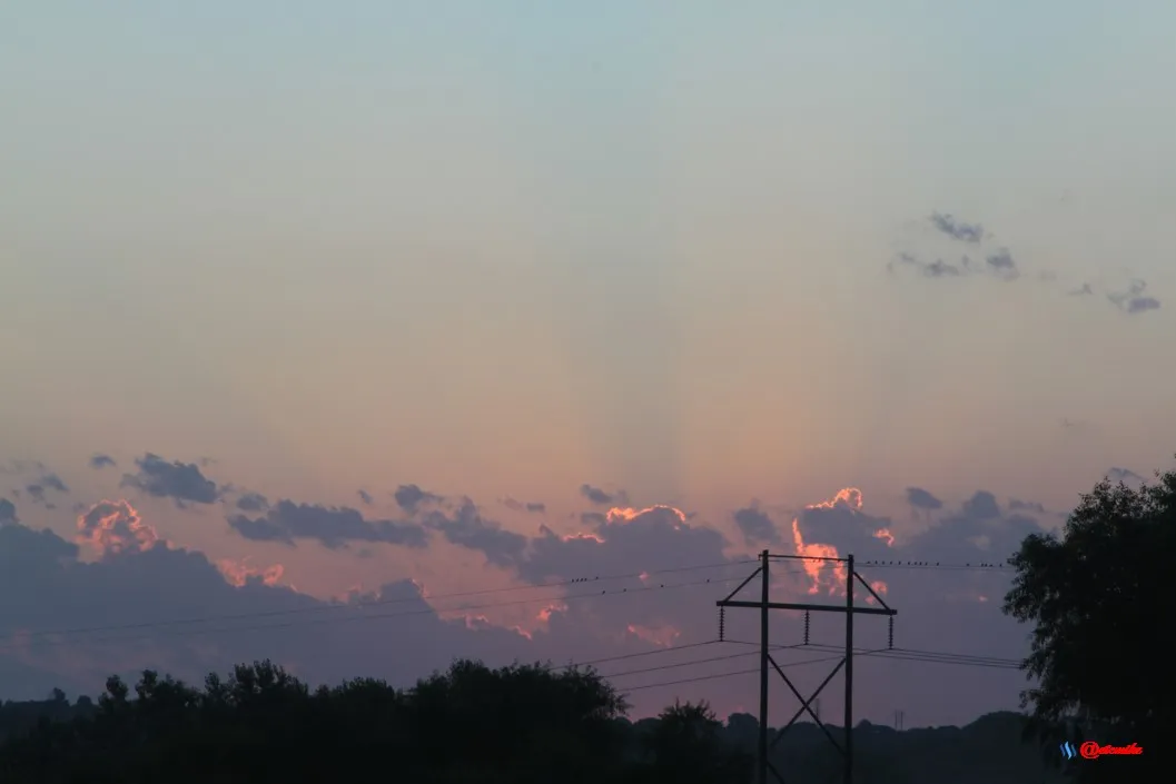 sunrise dawn morning clouds colorful landscape skyscape SR0141.JPG