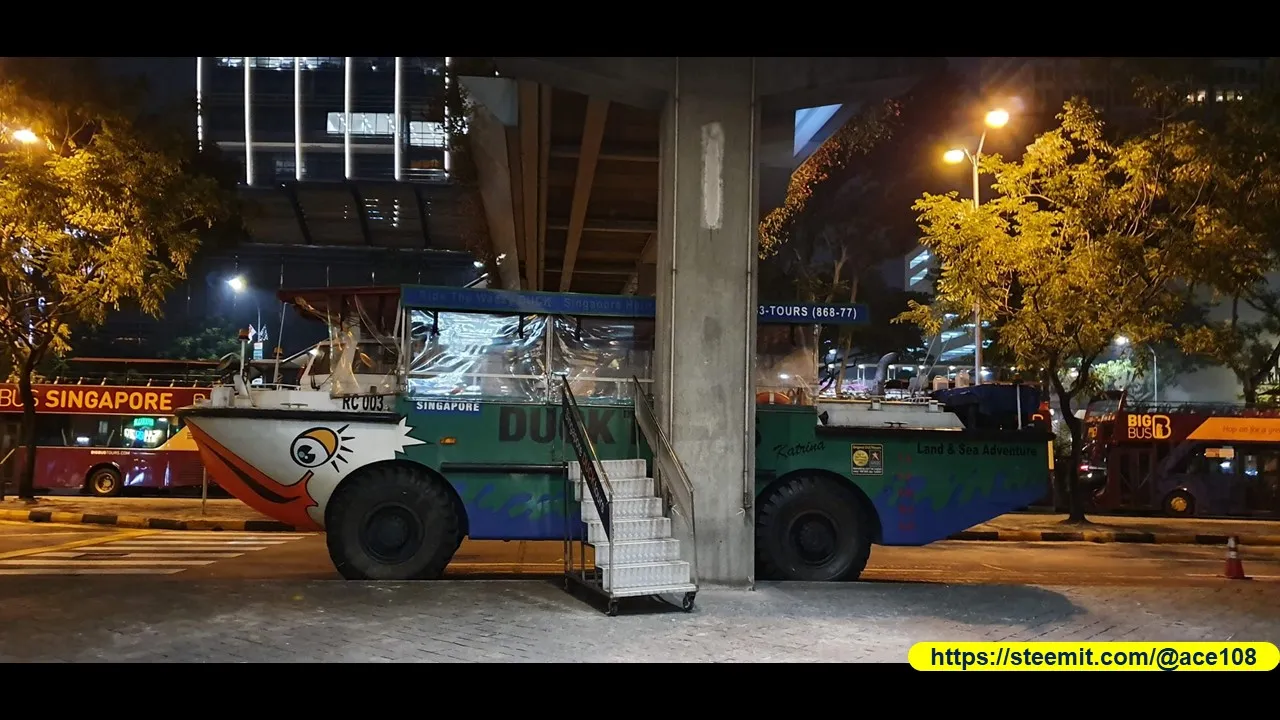 Duck tour