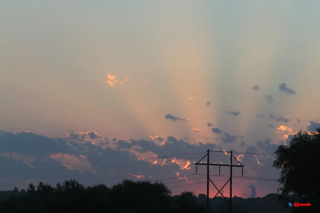 sunrise dawn morning clouds colorful landscape skyscape SR0210.JPG