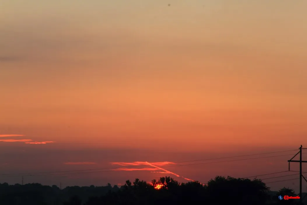 sunrise dawn morning clouds SR0047.JPG