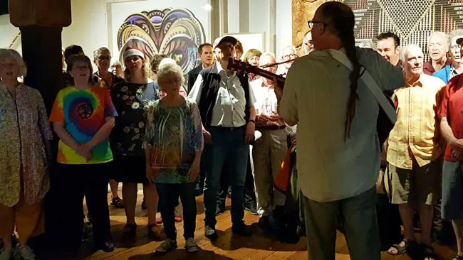 choir1.jpg
