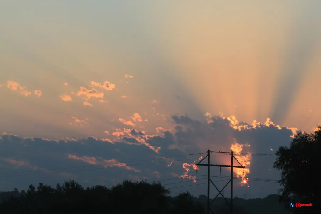 sunrise dawn morning clouds colorful landscape skyscape SR0266.JPG