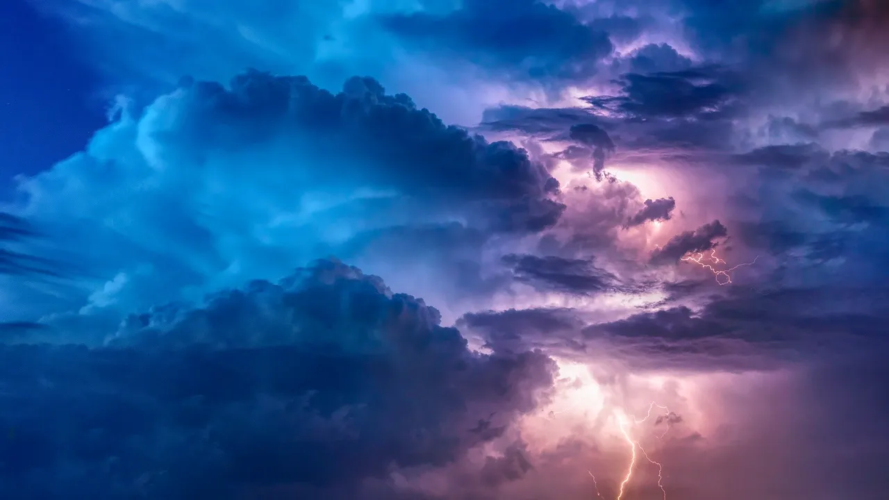 thunderstorm3625405_1920.jpg