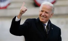 bidenfingah.jpg