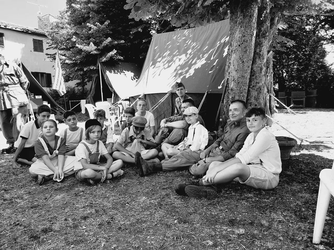 Children at the camp hearing the history about Nazism and fascism, a lot to learn in a interestic way!