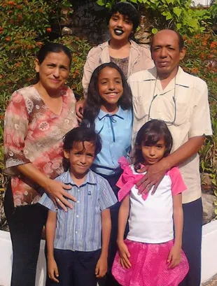 Captura Familia Cordova Caccavale.PNG