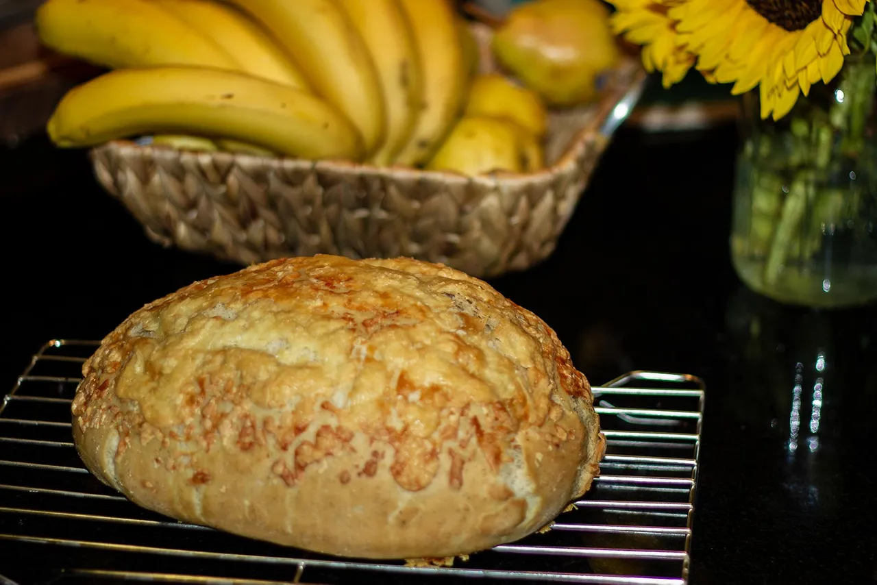 finished_loaf.jpg