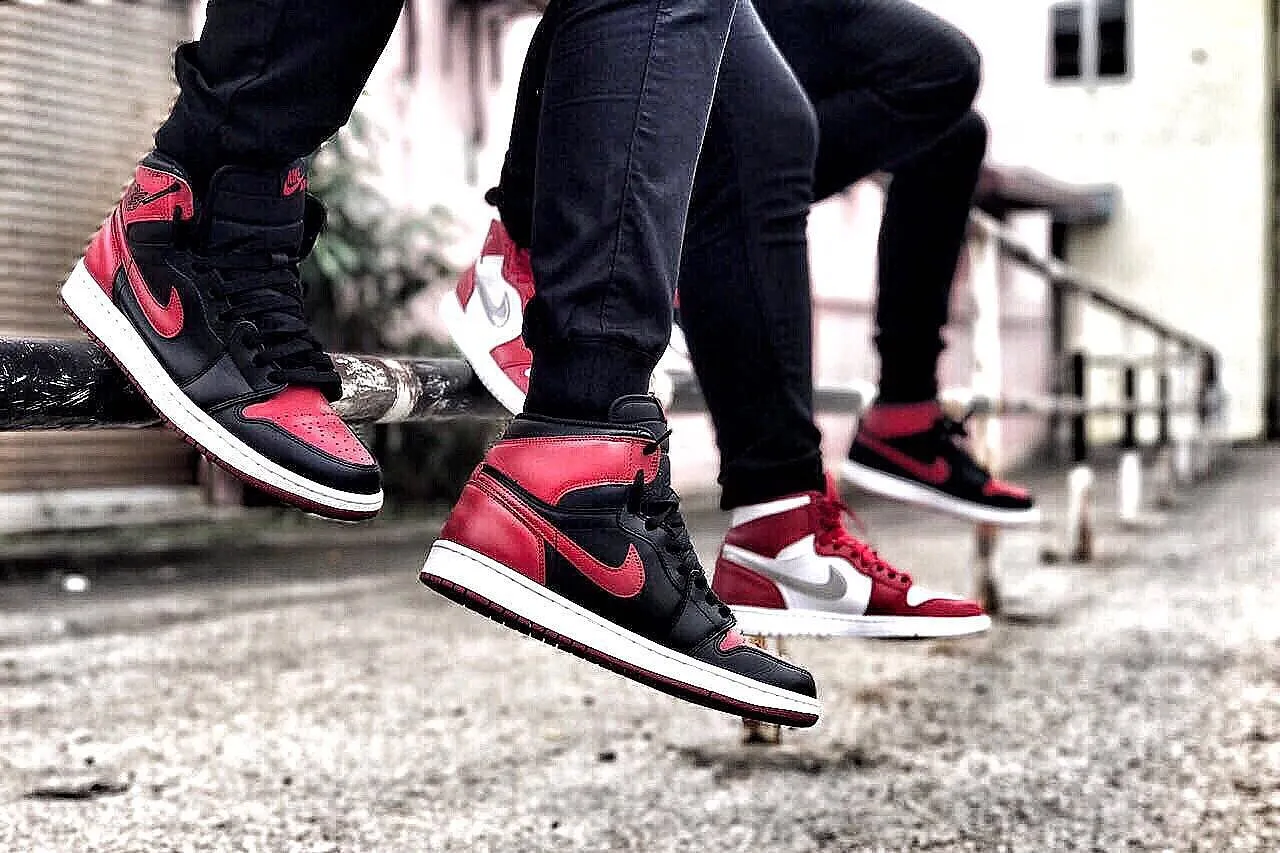 aj1 bred.JPG