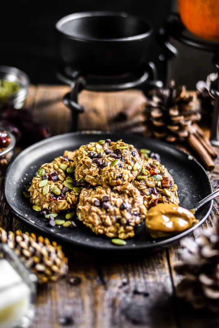 Healthy 6-Ingredient Oatmeal PB Banana Cookies-3.jpg