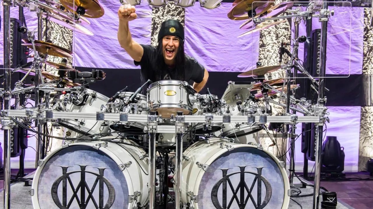 mikemangini (1).jpg