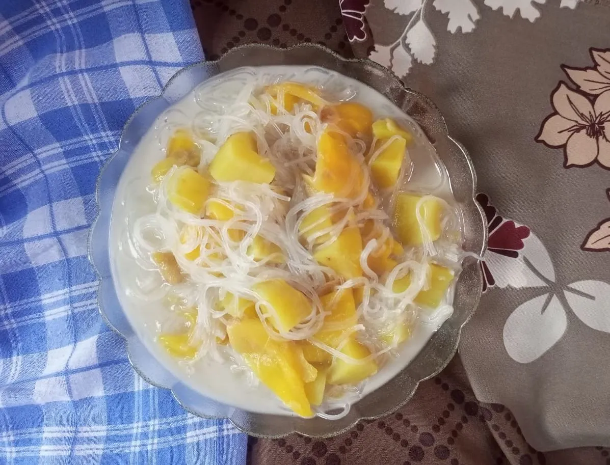 🌼Vermicelli kolak with additional jackfruit and sweet potato for afternoon snack🌼