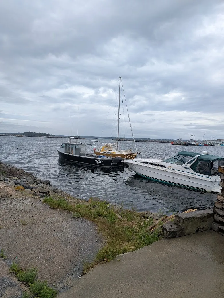makina-lockeport-berth.jpg