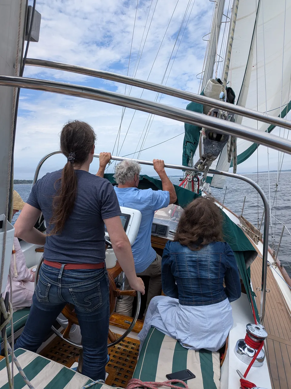 sailing-into-shelburne.jpg