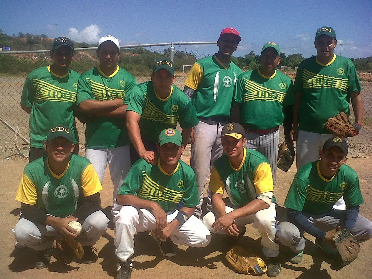 equipo de la UDO.jpg