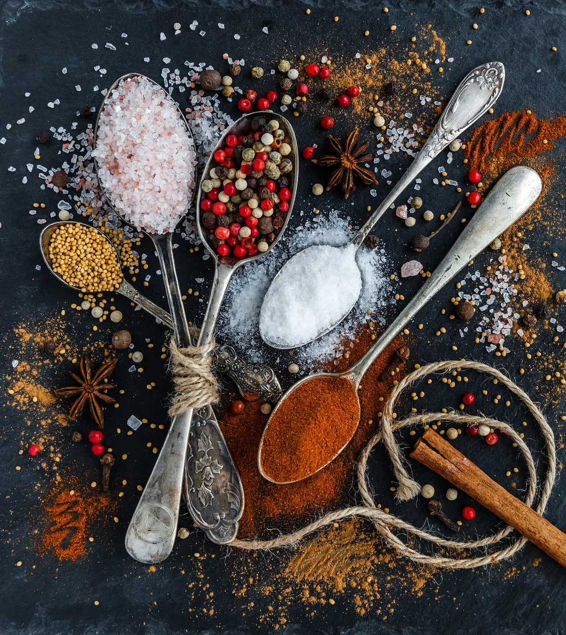 spices-gcfb610dae_1920.jpg