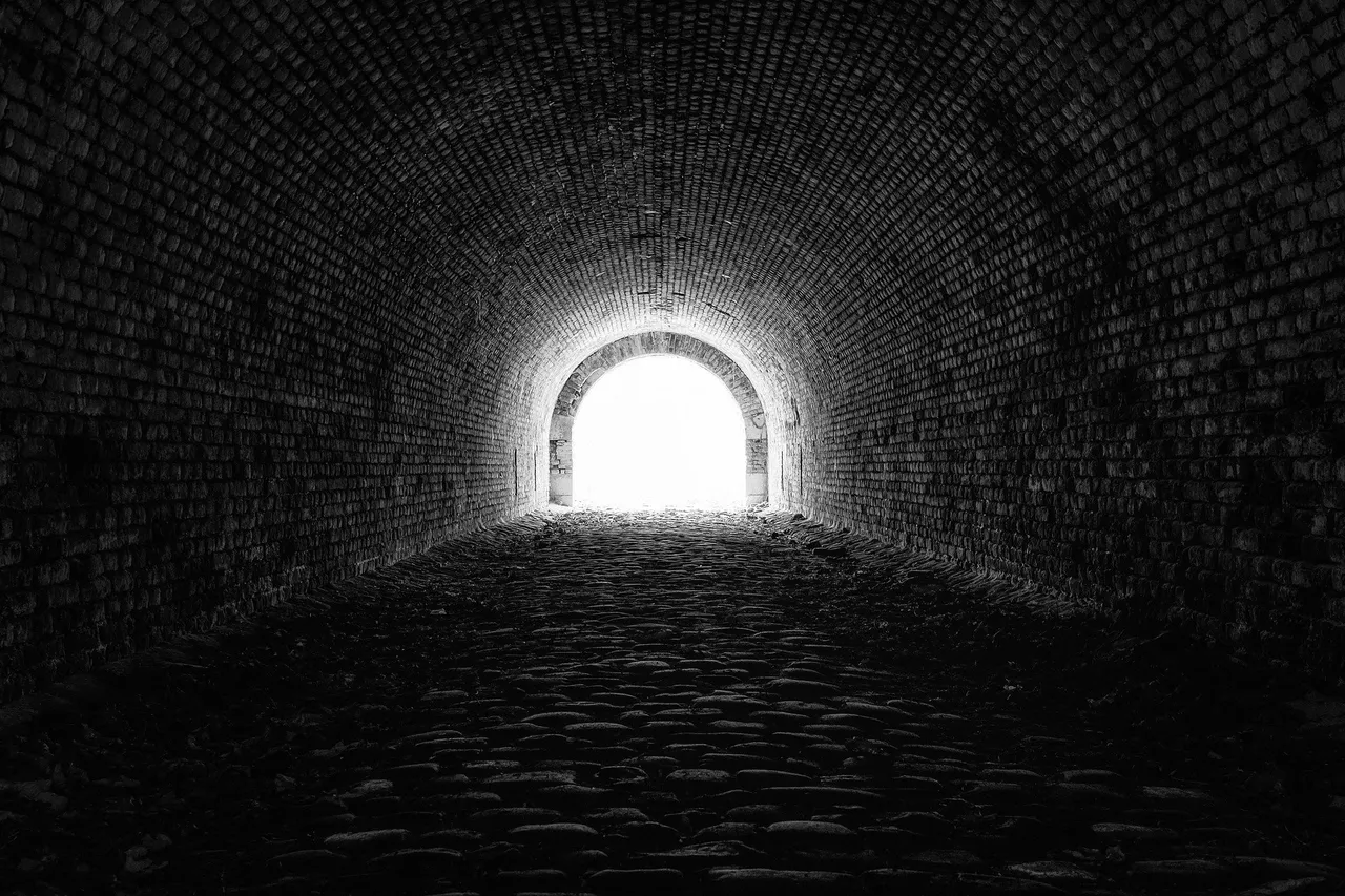 tunnel-g55435891c_1920.jpg